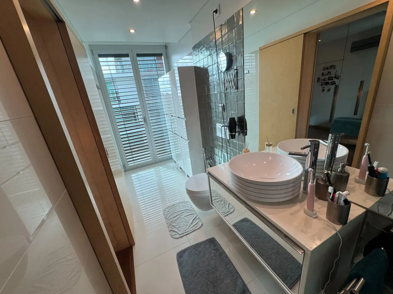 Main Suite Bathroom Setup